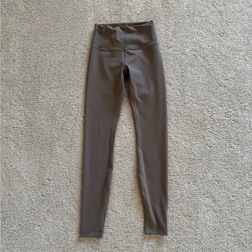 Lululemon Wunder train high rise 28” SZ 4
